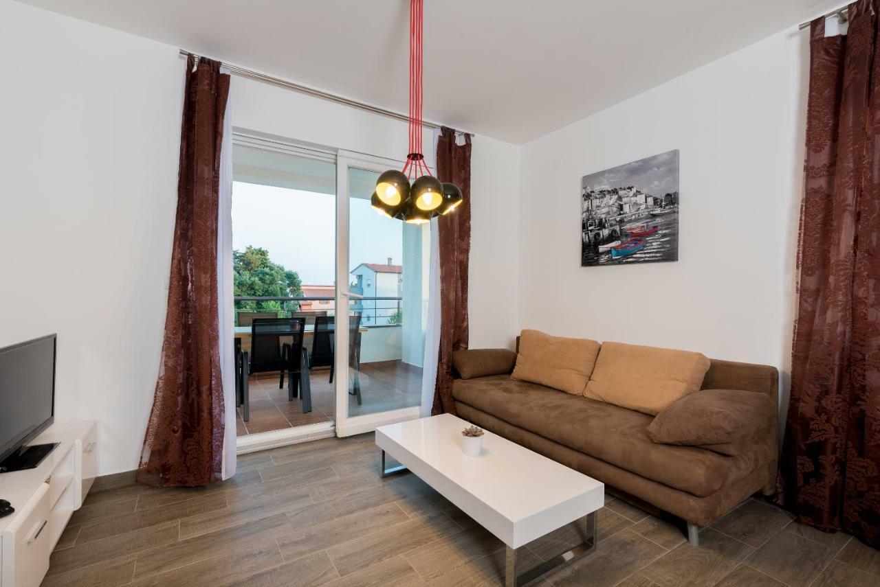 Villa Anja 1St Floor ペロイ エクステリア 写真